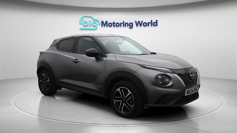 Used 2024 Nissan Juke N-Connecta SUV | £18,932 (Fair price) - Image 1/4