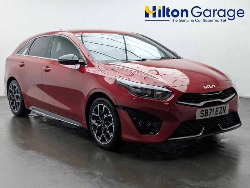 Used Kia ProCeed GT-Line 158 HP (116 kW) 2022 Red Estate