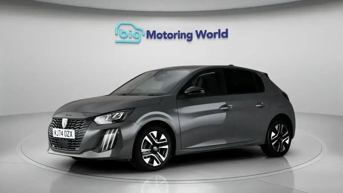 Used Peugeot 208 Allure 100 HP (73 kW) 2024 Grey Hatchback