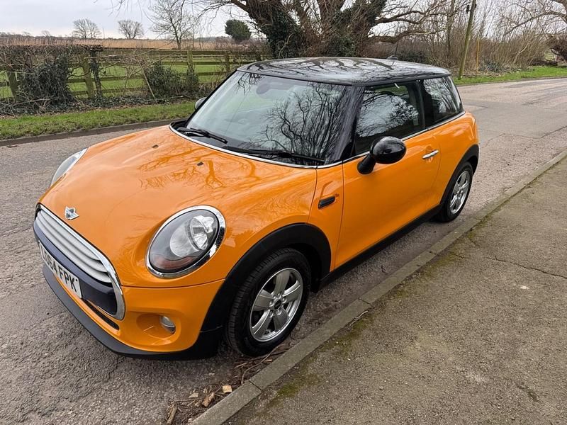 Used Mini Cooper D Hatch 2014 Orange Hatchback
