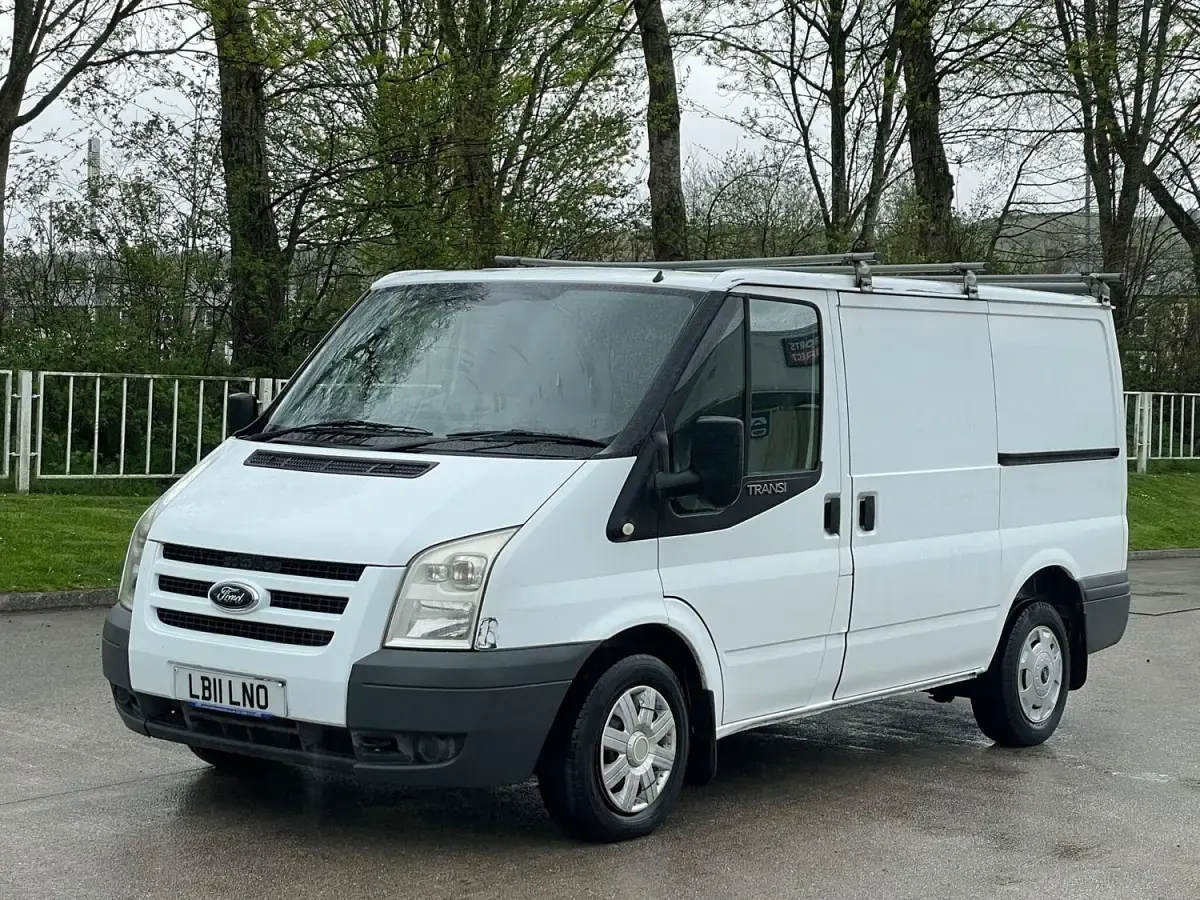 Begagnad Ford Transit 85 HK (62 kW) 2011 Vit Van