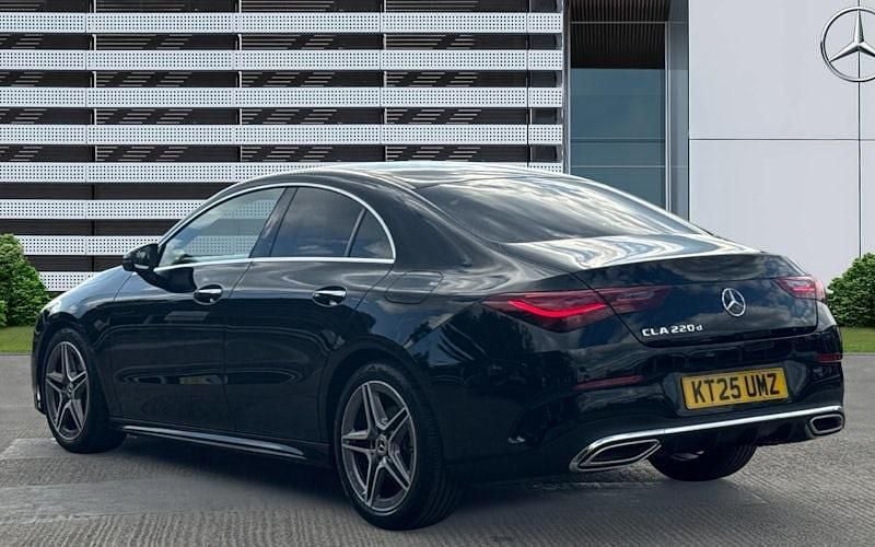 Begagnad Mercedes CLA220 Executive 190 HK (139 kW) 2025 Svart Sedan