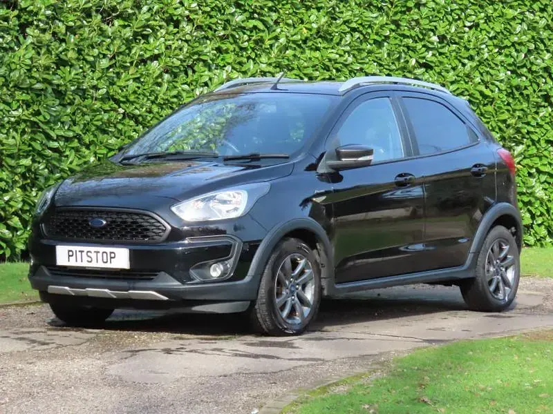 Used Ford Ka Plus Active 85 HP (62 kW) 2019 Black Hatchback