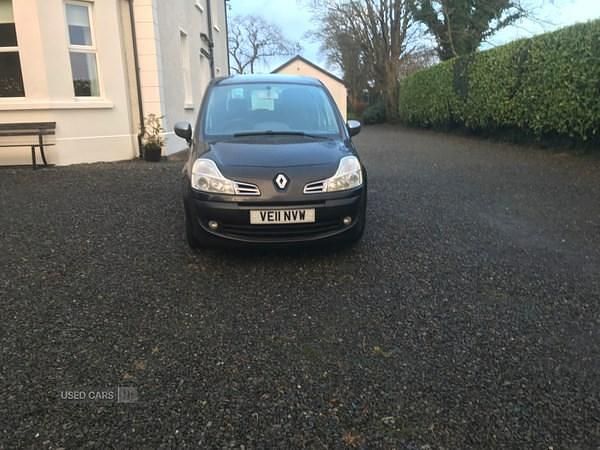 Black Used 2011 Renault Grand Modus Dynamique MPV | £3,395 (Fair price) - Image 1/4