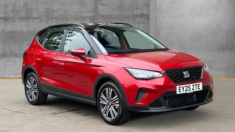 Red New 2025 Seat Arona SE Technology SUV | £18,990 (Fair price) - Image 1/4