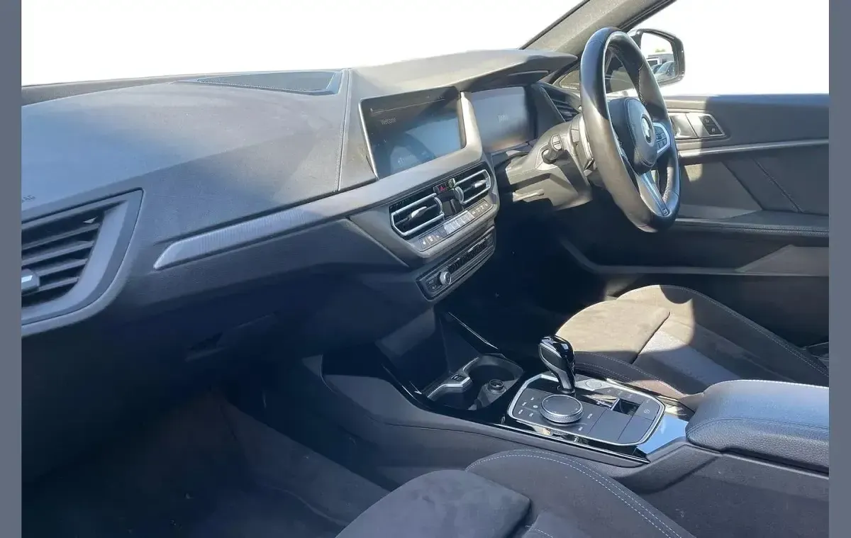 Used BMW M135 Comfort Edition 301 HP (221 kW) 2022 Black Hatchback