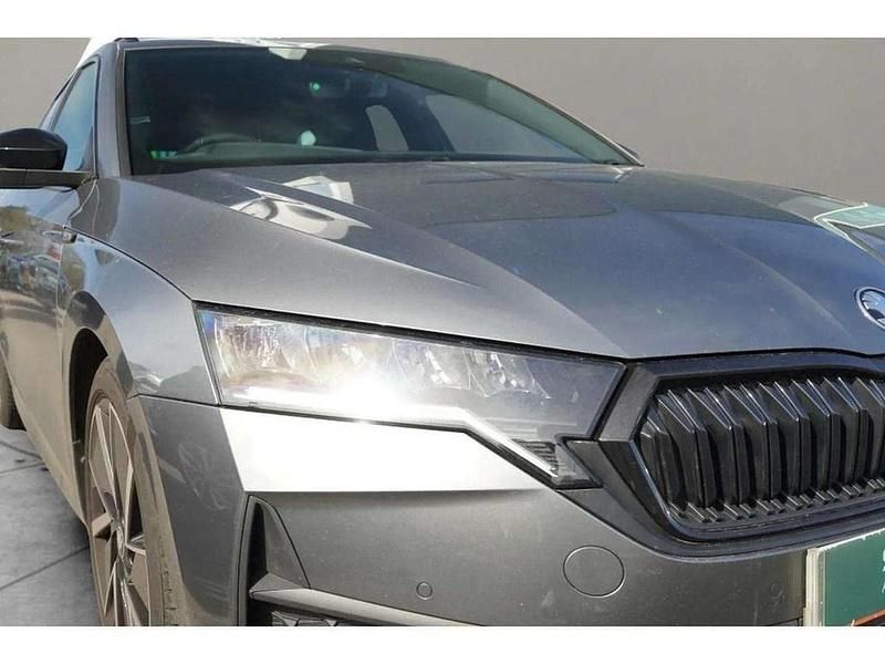 Used Skoda Octavia SportLine 150 HP (110 kW) 2025 Grey Estate