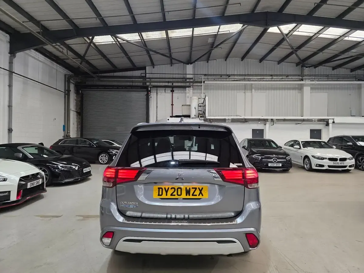 Used Mitsubishi Outlander P-HEV 2020 Grey SUV
