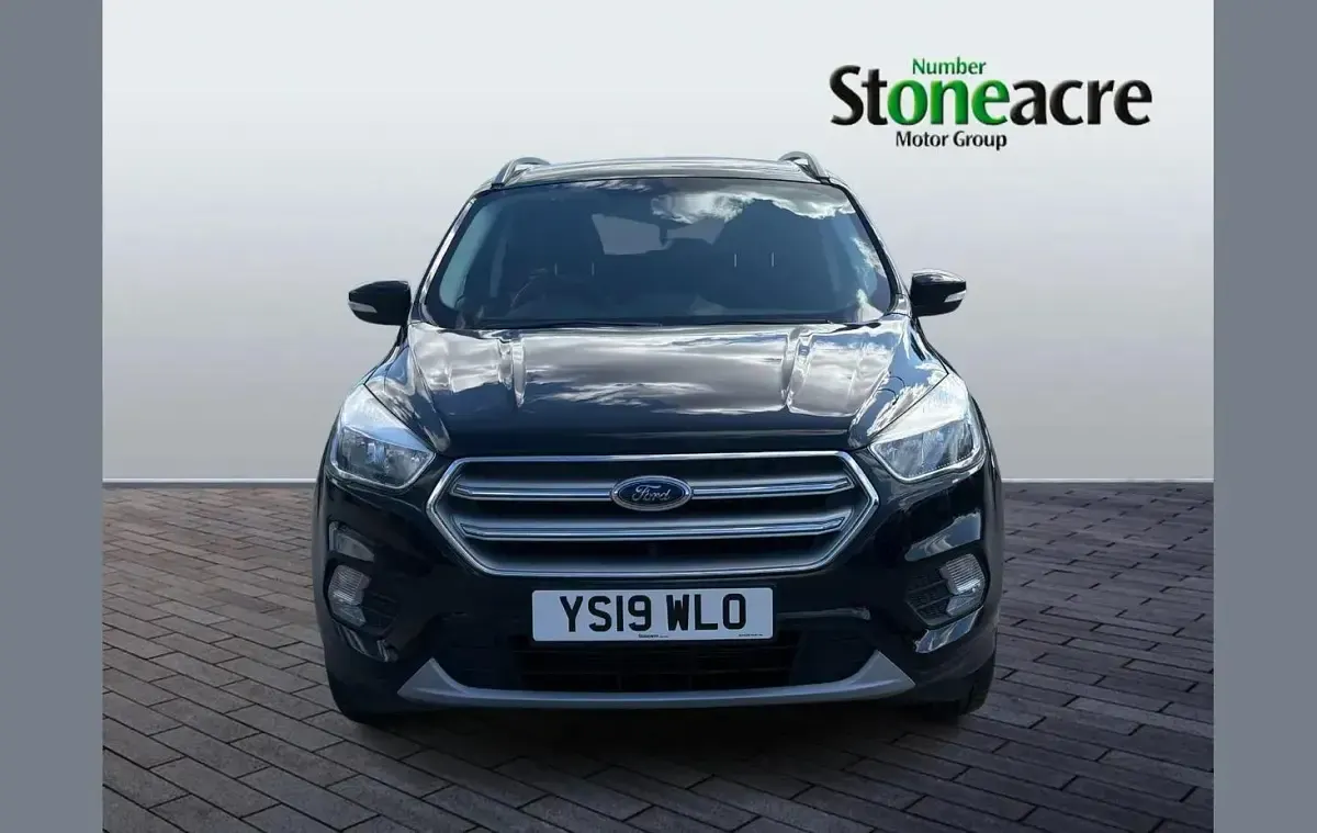 Used Ford Kuga Zetec 120 HP (88 kW) 2019 Black SUV