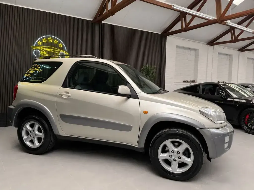 Used Toyota RAV4 2001 Beige SUV