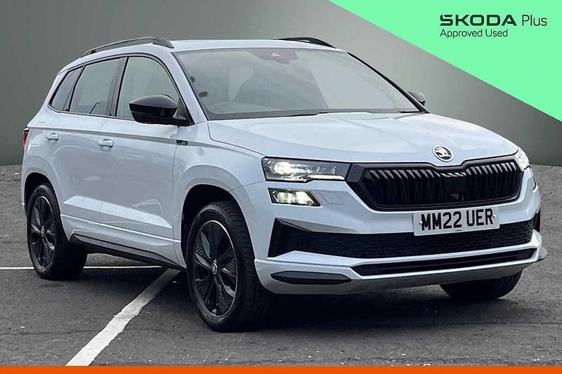 Used Skoda Karoq SportLine 110 HP (80 kW) 2022 Moon white metallic SUV