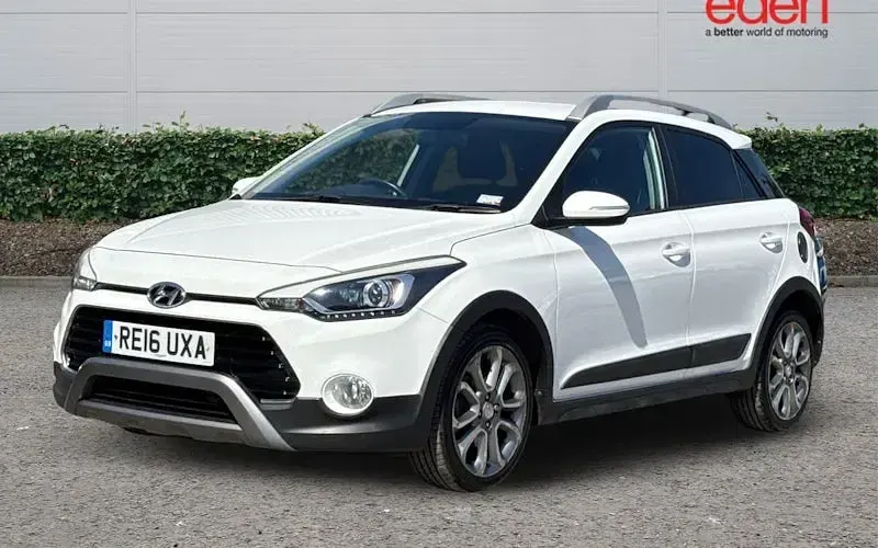 Used Hyundai i20 Active 101 HP (74 kW) 2018 Hatchback