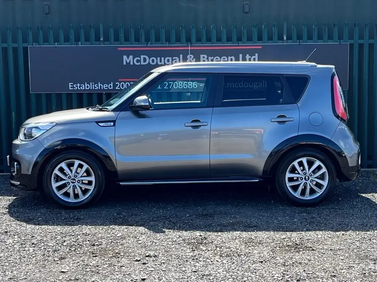 Used Kia Soul 132 HP (97 kW) 2018 Silver SUV