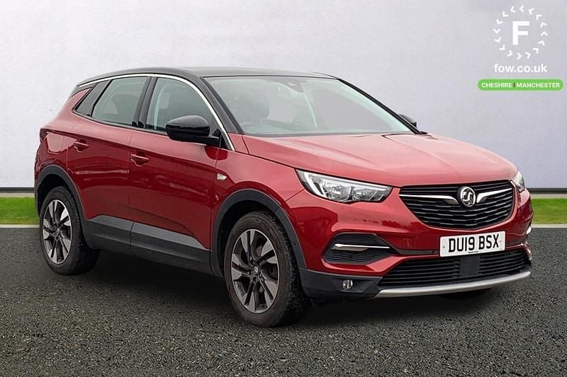 Used Vauxhall Grandland X Sport 131 HP (96 kW) 2019 Red SUV