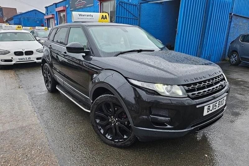 Used Land Rover Range Rover evoque Pure 150 HP (110 kW) 2015 Hatchback