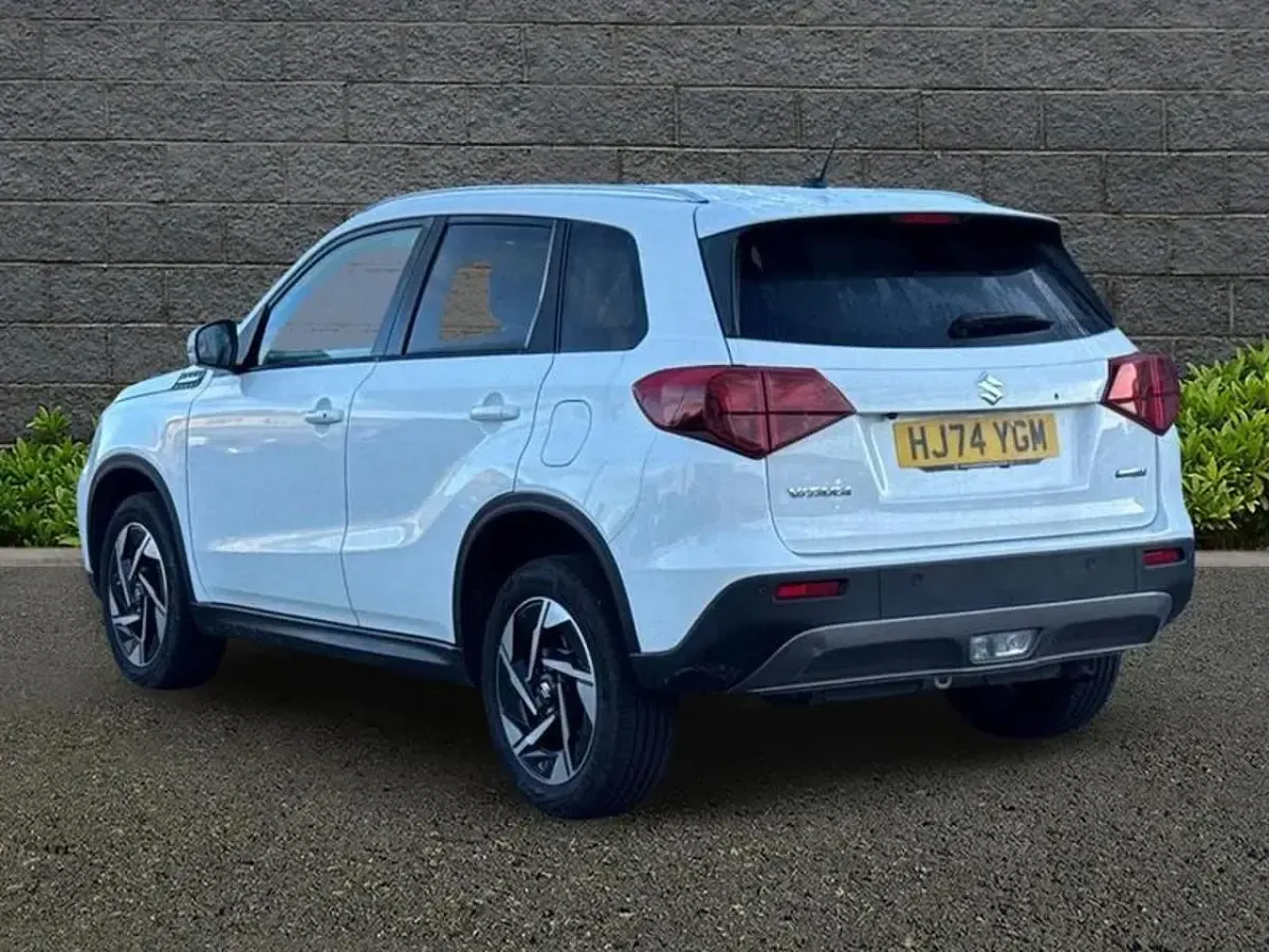 Used Suzuki Vitara 129 HP (94 kW) 2025 White SUV