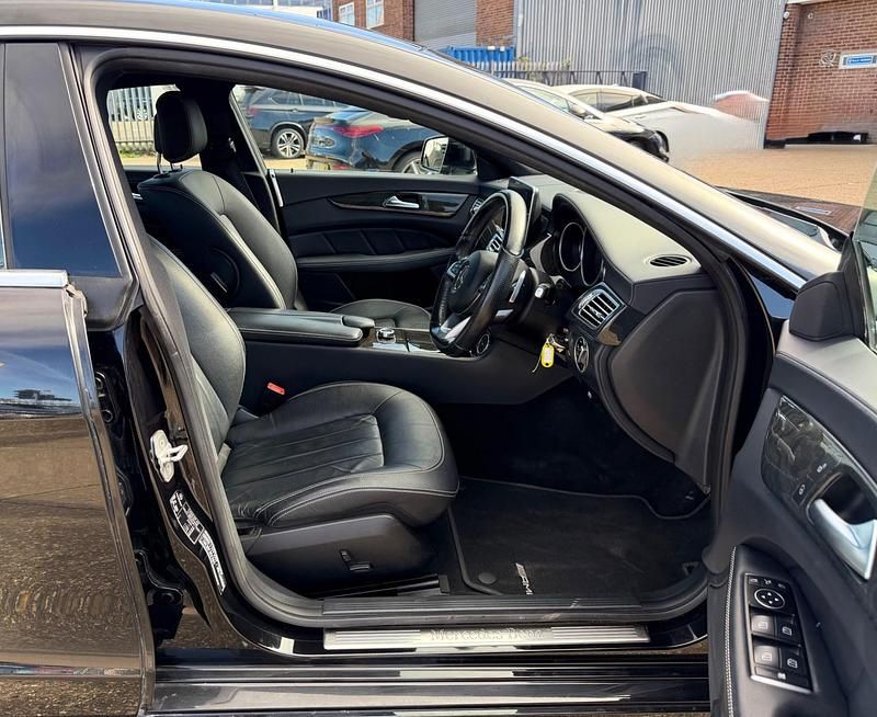 Used Mercedes CLS350 AMG line 258 HP (189 kW) 2016 Black Coupe