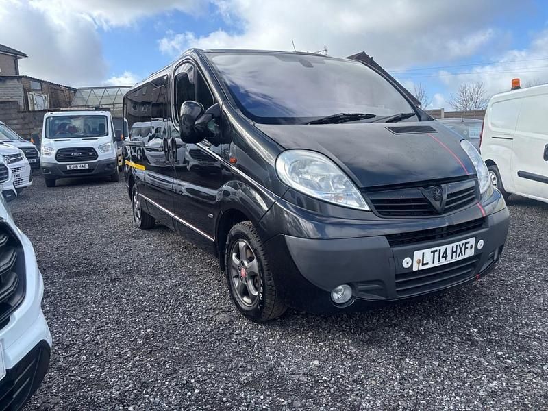 Used Vauxhall Vivaro Sportive 115 HP (84 kW) 2014 Black MPV