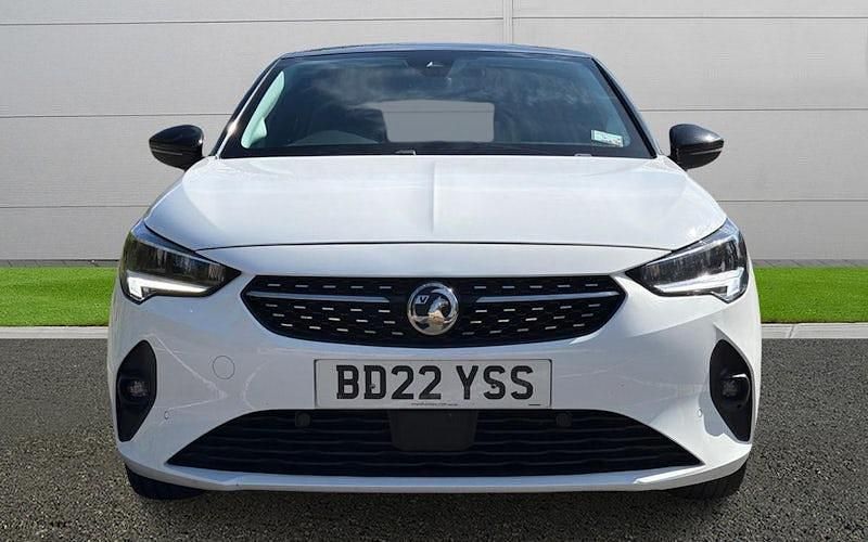 Second-hand Vauxhall Corsa Edition 75 CP (55 kW) 2022 Alb Hatchback