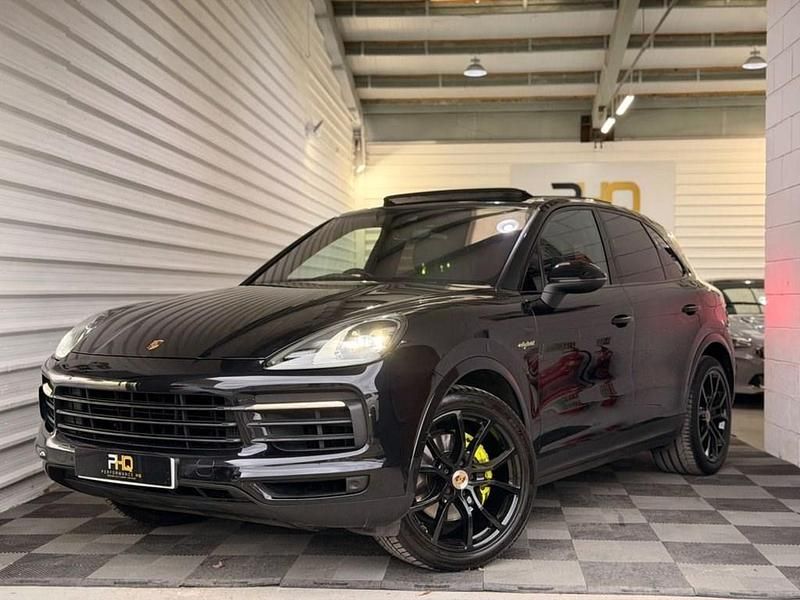 Used Porsche Cayenne 462 HP (339 kW) 2020 Black SUV