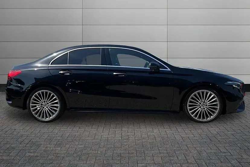 Used Mercedes A200 AMG Line Premium Plus 175 HP (128 kW) 2025 Cosmos black Sedan