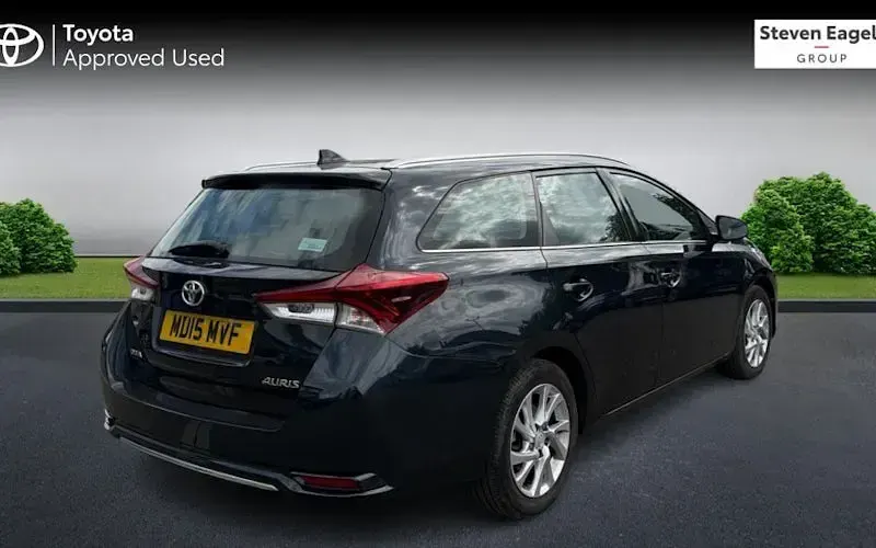 Used Toyota Auris Touring Sports Business Edition 116 HP (85 kW) 2016 Estate