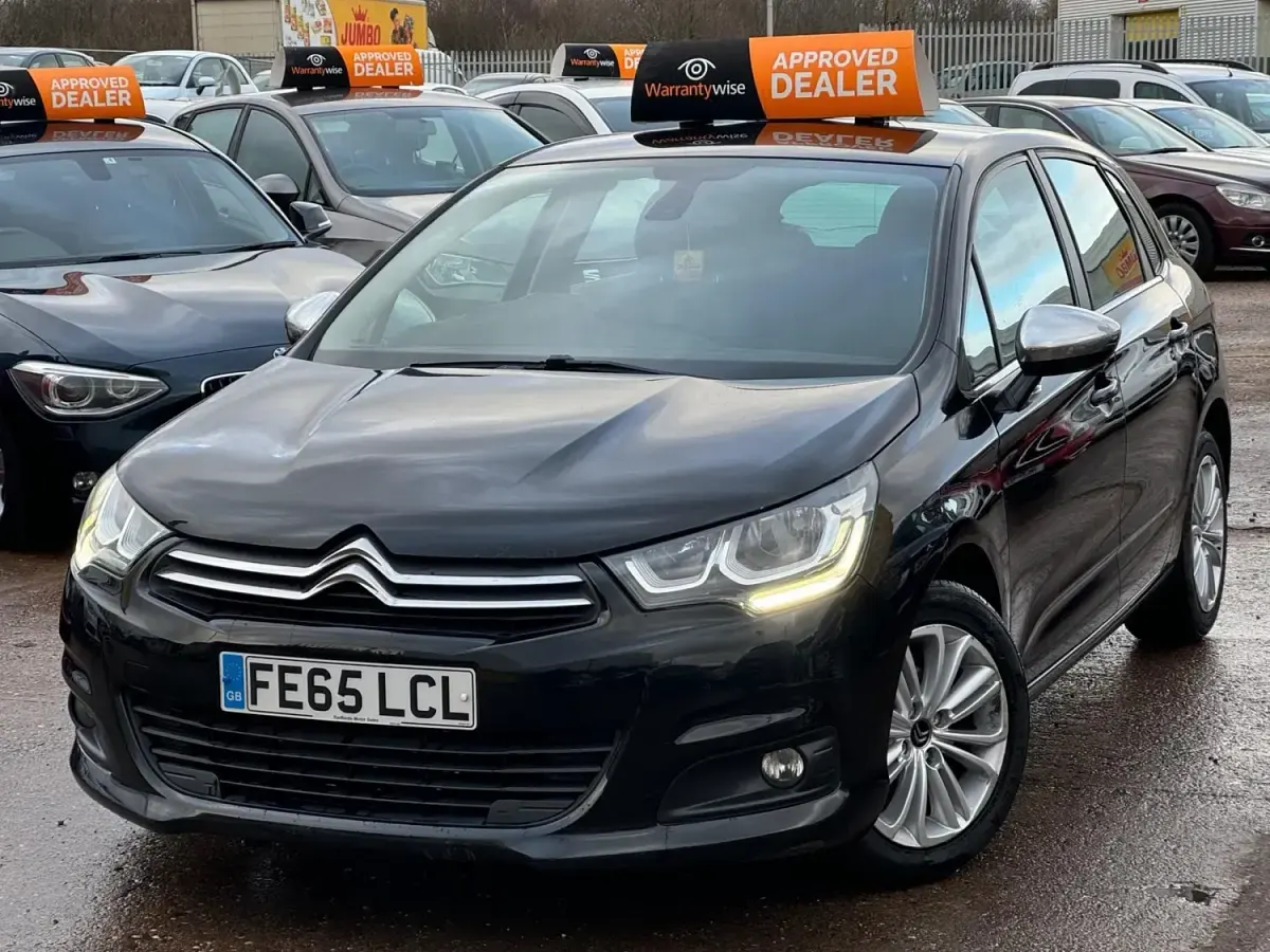 Usado Citroën C4 Flair 114 HP (83 kW) 2015 Preto Citadino