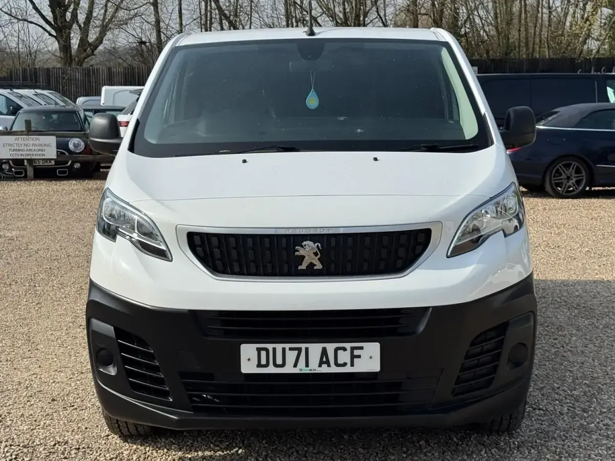 Used Peugeot Expert S 2021 White Van