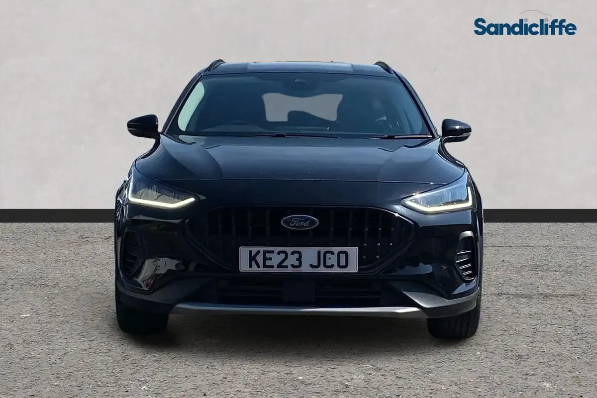 Used Ford Focus Active 155 HP (114 kW) 2023 Black Estate