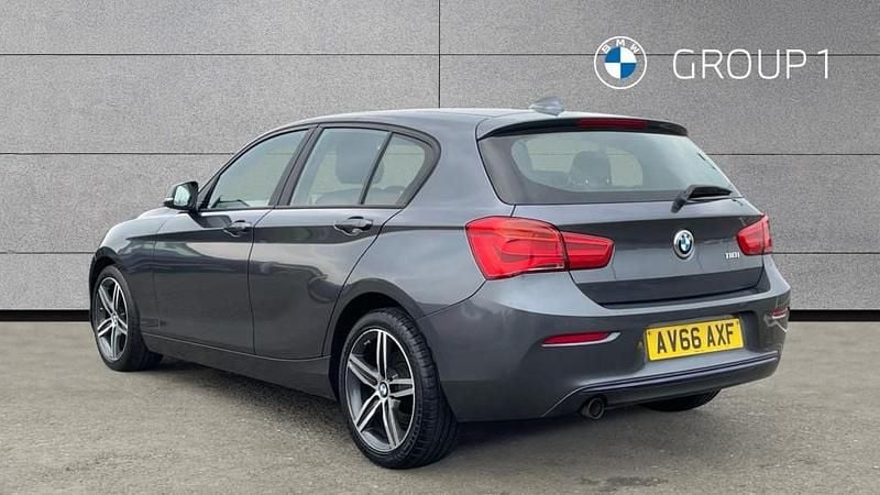 Used BMW 118 Sport Line 136 HP (100 kW) 2016 Grey Hatchback