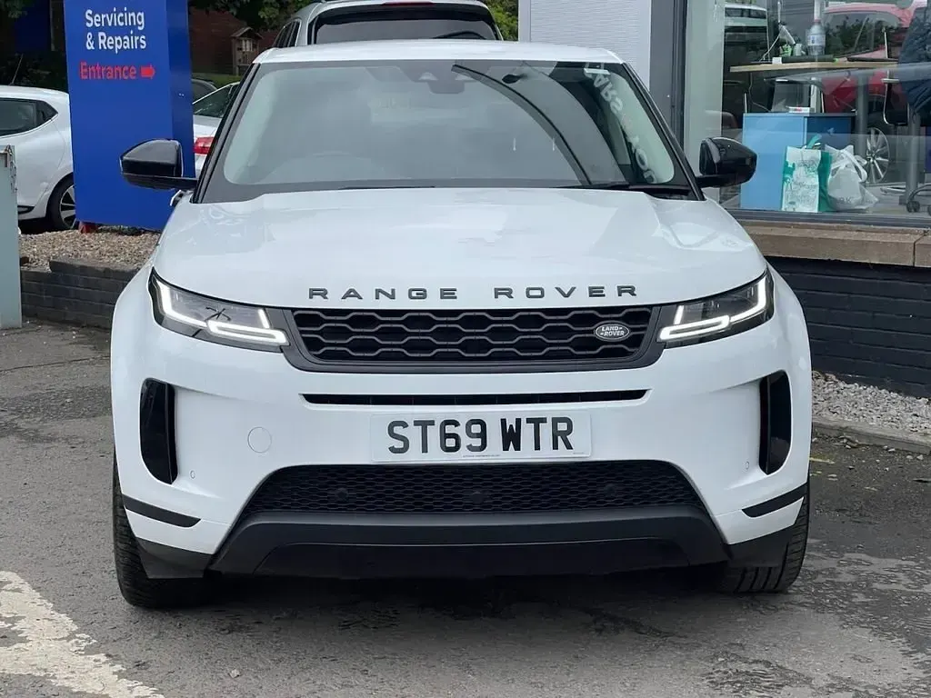 Używany Land Rover Range Rover evoque SE 180 KM (132 kW) 2019 Biały SUV