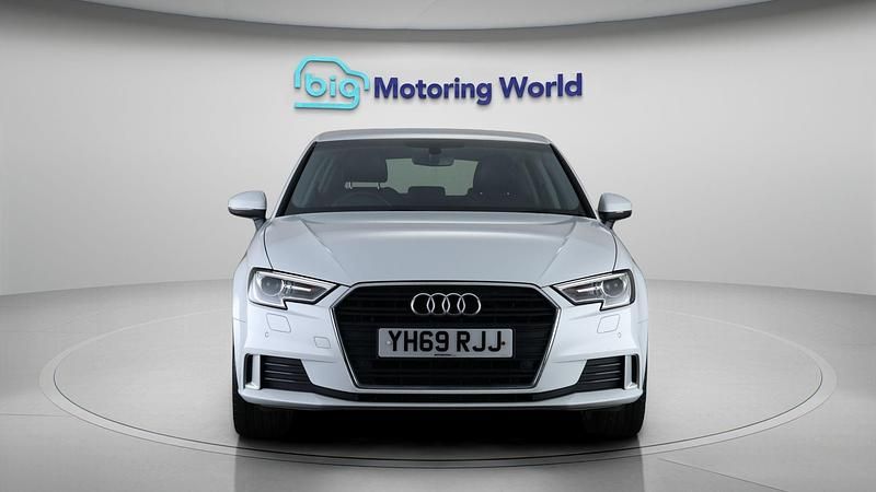 Begagnad Audi A3 Sport 148 HK (108 kW) 2019 Sedan