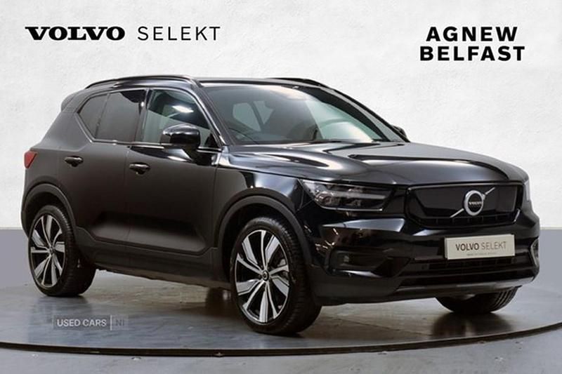 Used 2021 Volvo XC40 Plus SUV | £25,490 (Fair price) - Image 1/1