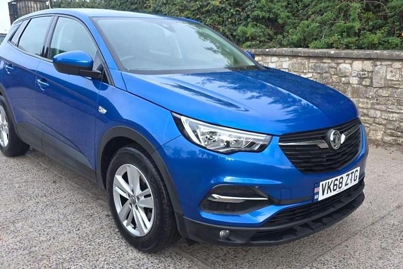 Used Vauxhall Grandland X 130 HP (95 kW) 2018 Blue SUV