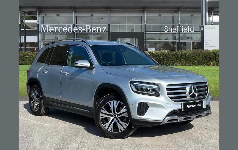 Used Mercedes GLB200 Executive 161 HP (118 kW) 2025 Silver SUV