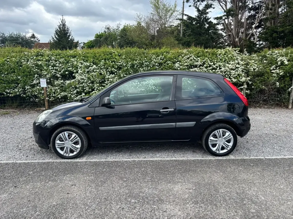 Used Ford Fiesta Style 74 HP (54 kW) 2007 Black Hatchback