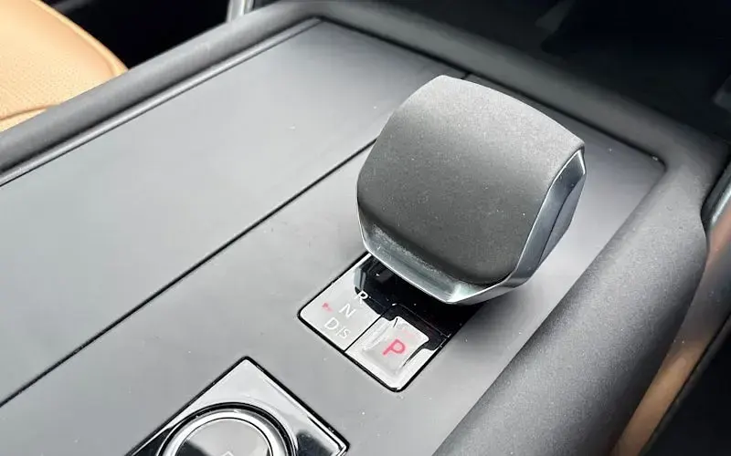 Used Land Rover Discovery HSE Dynamic 300 HP (220 kW) 2022 Blue SUV