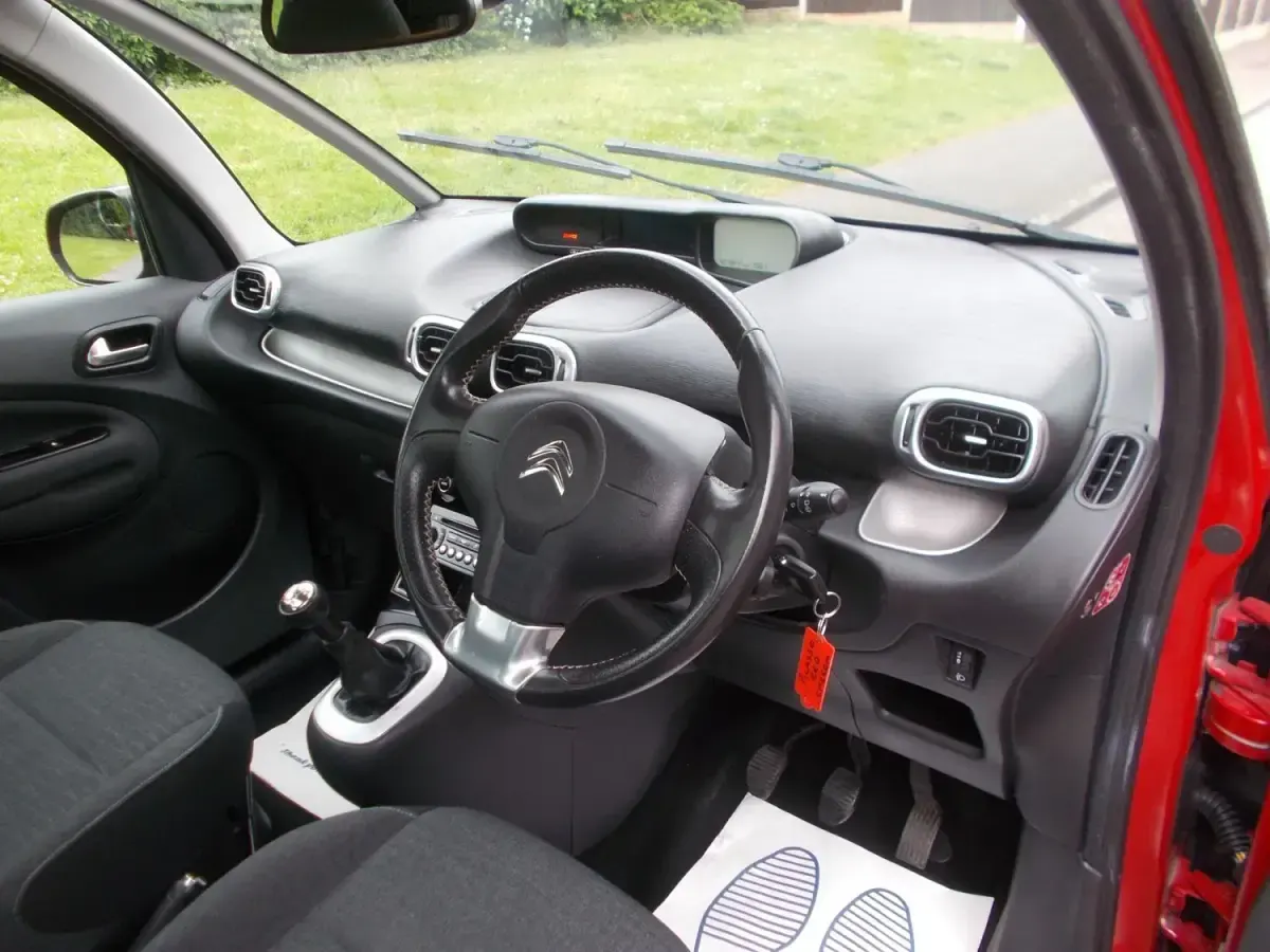 Usado Citroën C3 Picasso Platinum 2016 Vermelho Monovolume