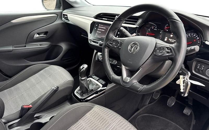 Used Vauxhall Corsa 75 HP (55 kW) 2021 White Hatchback