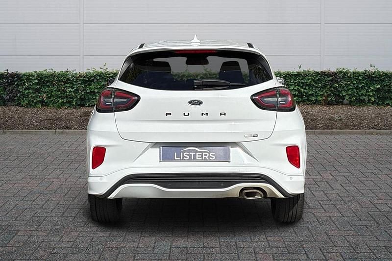 Begagnad Ford Puma ST-Line X 2021 Vit SUV