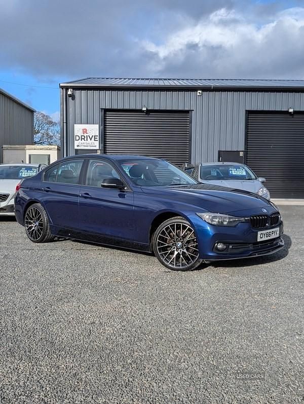 Used BMW 316 M Performance 115 HP (84 kW) 2016 Blue Sedan