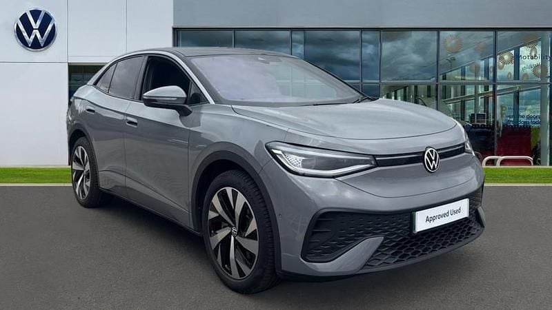 Grey Used 2024 VW ID.5 Pro SUV | £29,412 (Fair price) - Image 1/4