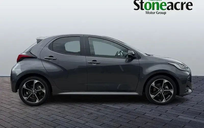 Used Toyota Yaris 128 HP (94 kW) 2025 Grey Hatchback