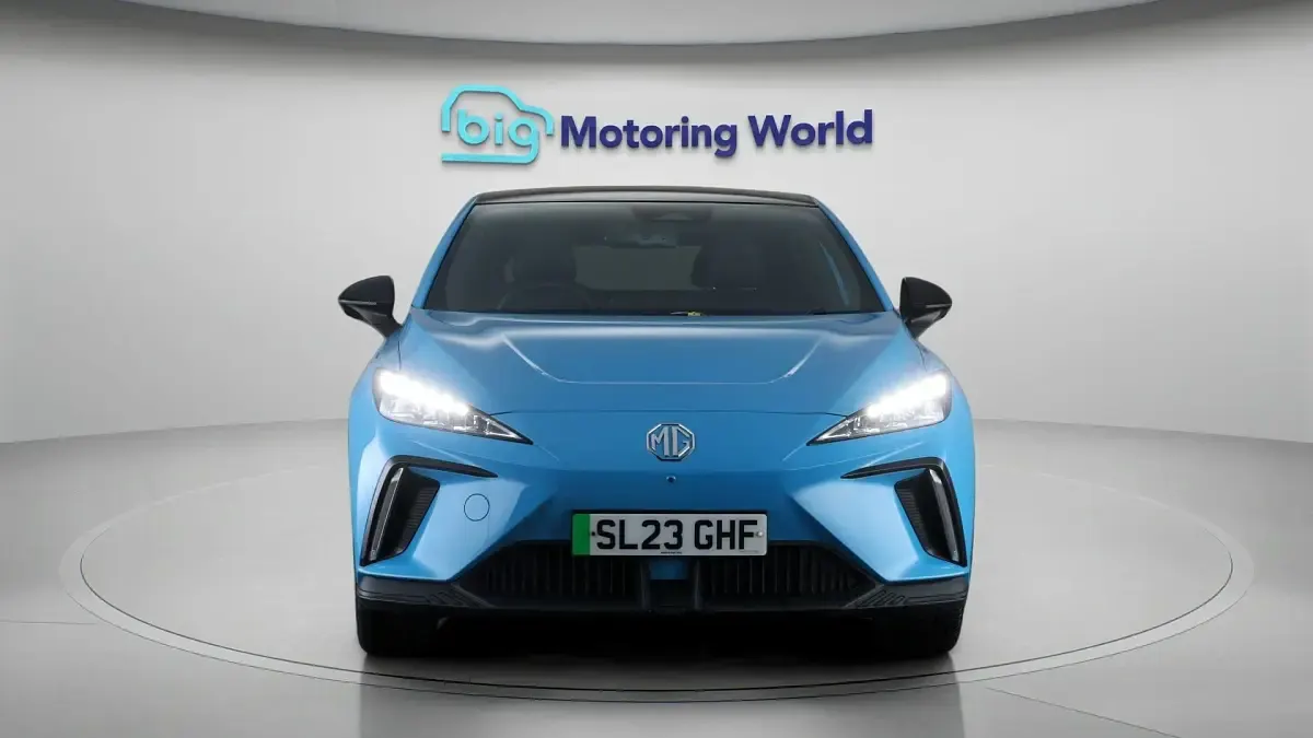 Used MG MG4 EV Trophy 319 kW (435 HP) 2023 Blue Hatchback