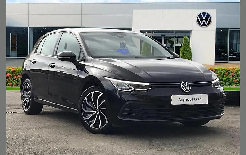 Used VW Golf VIII Life 128 HP (94 kW) 2020 Black Hatchback