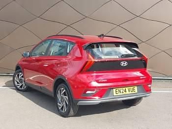 Used Hyundai Bayon Advanced 100 HP (73 kW) 2024 Red SUV