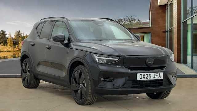 New 2025 Volvo EX40 Plus SUV | £36,950 (Good price) - Image 1/4