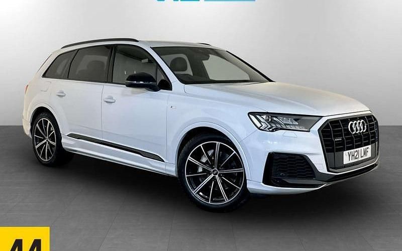 Used 2024 Audi Q7 Black Edition SUV | £32,795 - Image 1/2