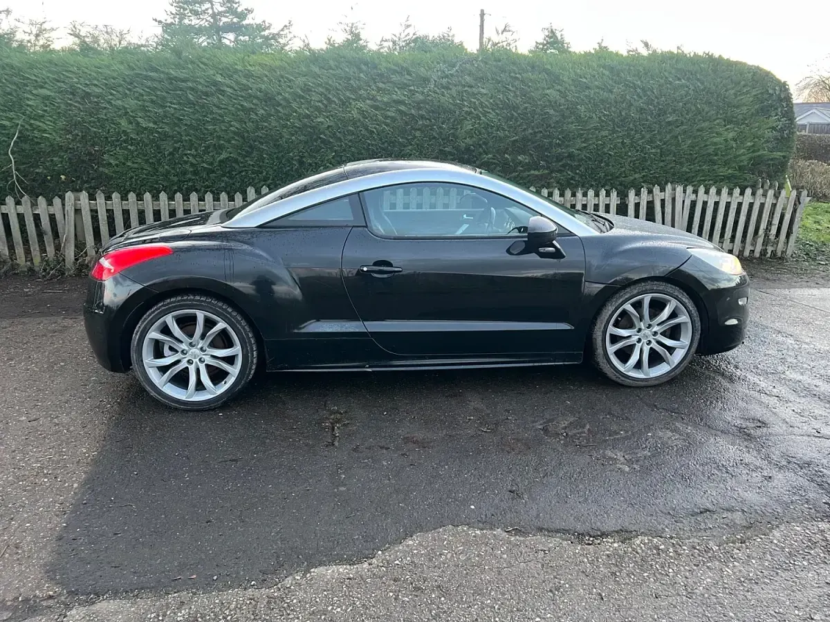 Used Peugeot RCZ GTi 2013 Black Coupe