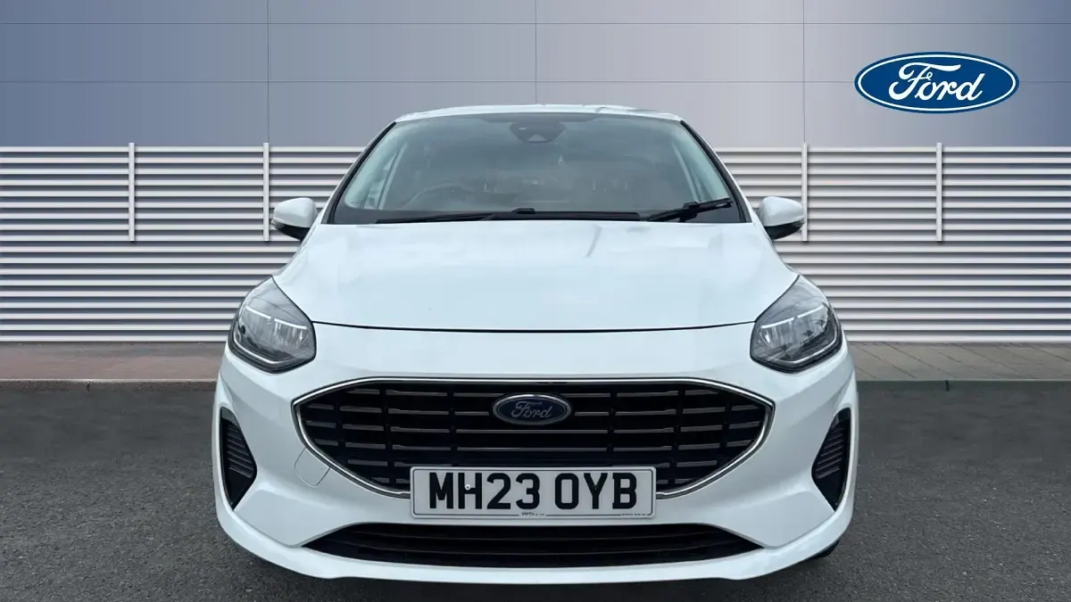 Used Ford Fiesta Titanium 101 HP (74 kW) 2023 White Hatchback